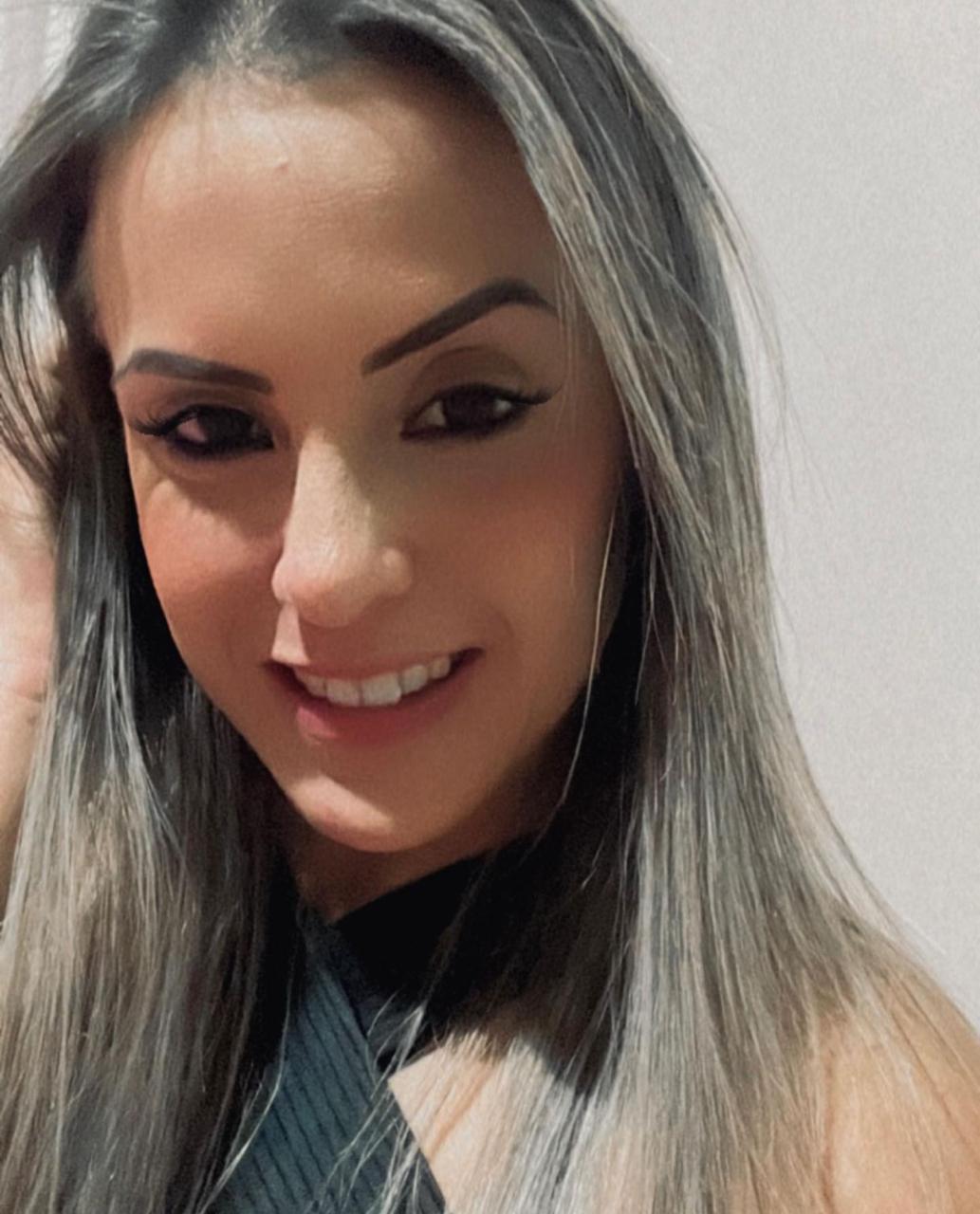 Simone Valverde de Souza