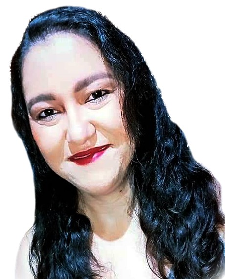 Ana Léia Apolinário Menezes