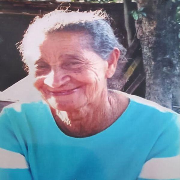 Alvina Rosa dos Santos Bueno