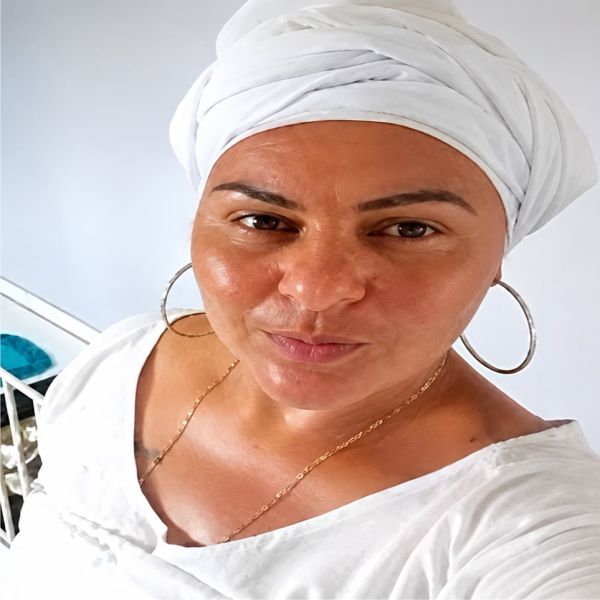 CHYRLEY OLIVEIRA LUZ