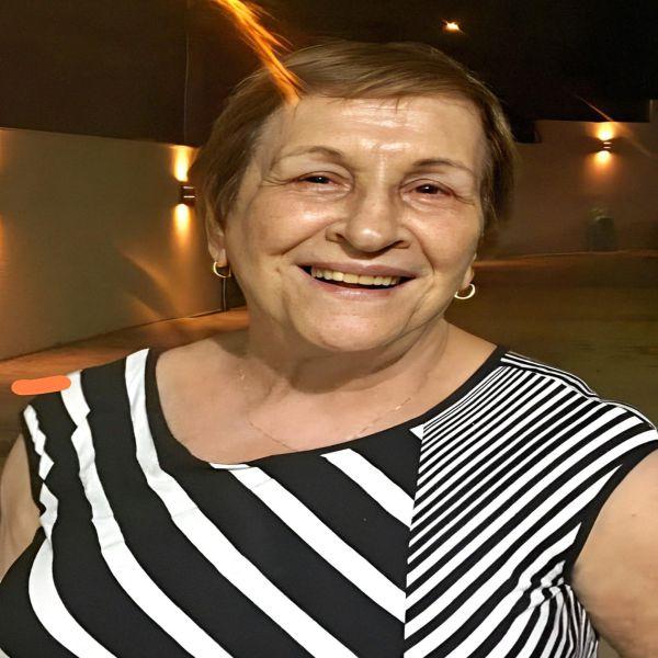 NEUZA A. POMPILIO THOMAZ